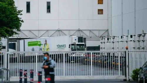 英國肉廠疫情再現(xiàn)，預(yù)包裝食品的安全隱憂與消費者應(yīng)對